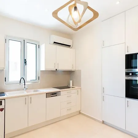 Sea & Salt Boutique 4 Finikounta